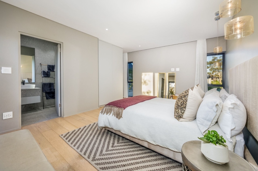 4 Bedroom Property for Sale in Pearl Valley at Val de Vie Western Cape